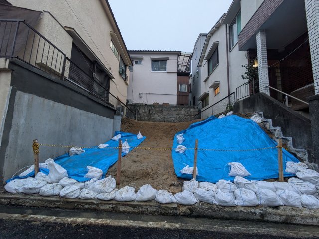 大阪府豊中市西泉丘1丁目土地